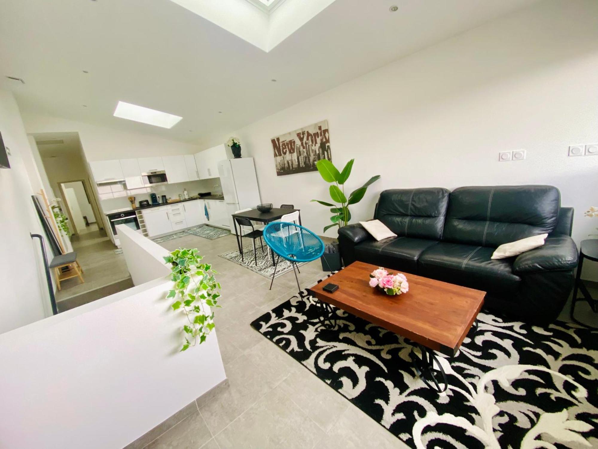 Maison Arkea Arena Floirac  Ngoại thất bức ảnh